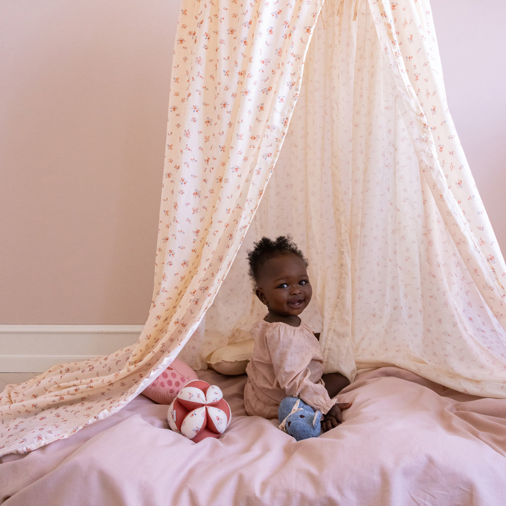 Bed Canopy - GOTS - Berries