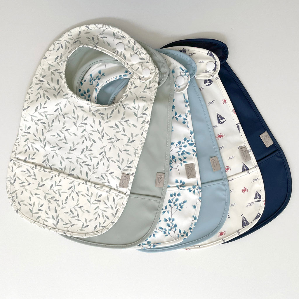 Bib w/ pocket, 2-pack - Sailboats/Navy