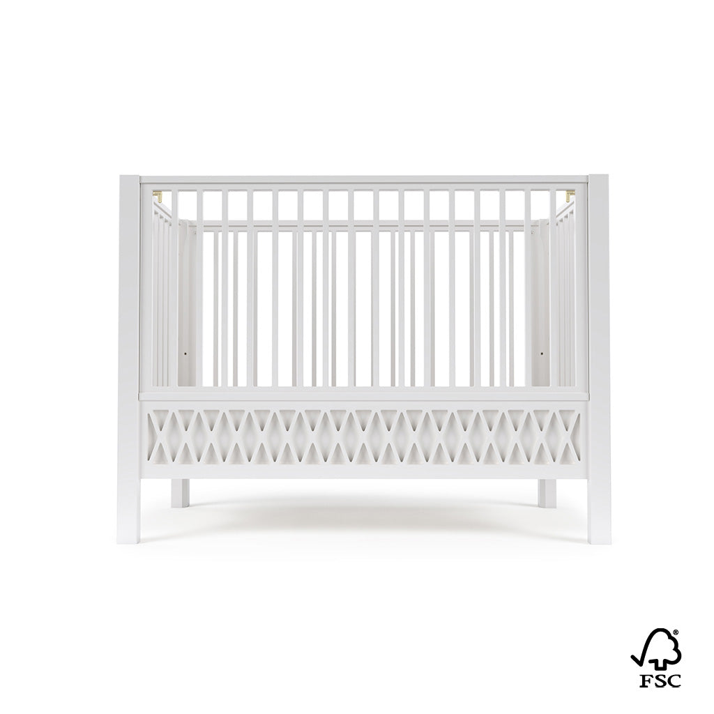 Harlequin Baby Bed, 60x120cm, FSC Mix - White