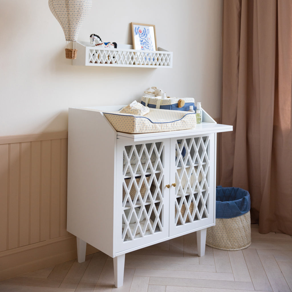 Harlequin Changing Table, FSC Mix - White