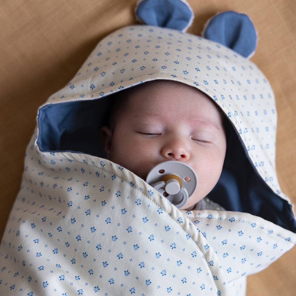 Bear Swaddle - OCS - Capri