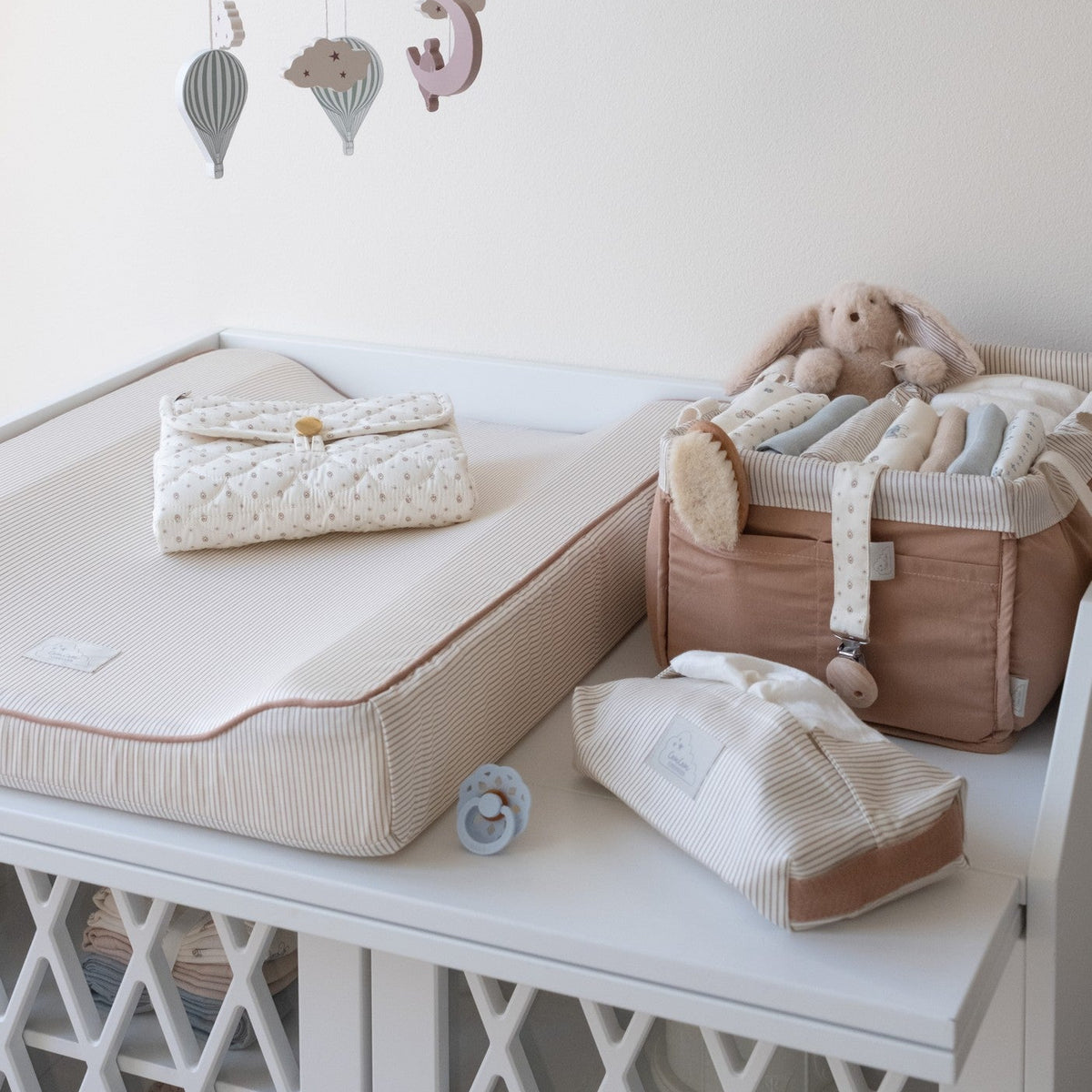Wet Wipe Cover - GOTS Classic Stripes Camel