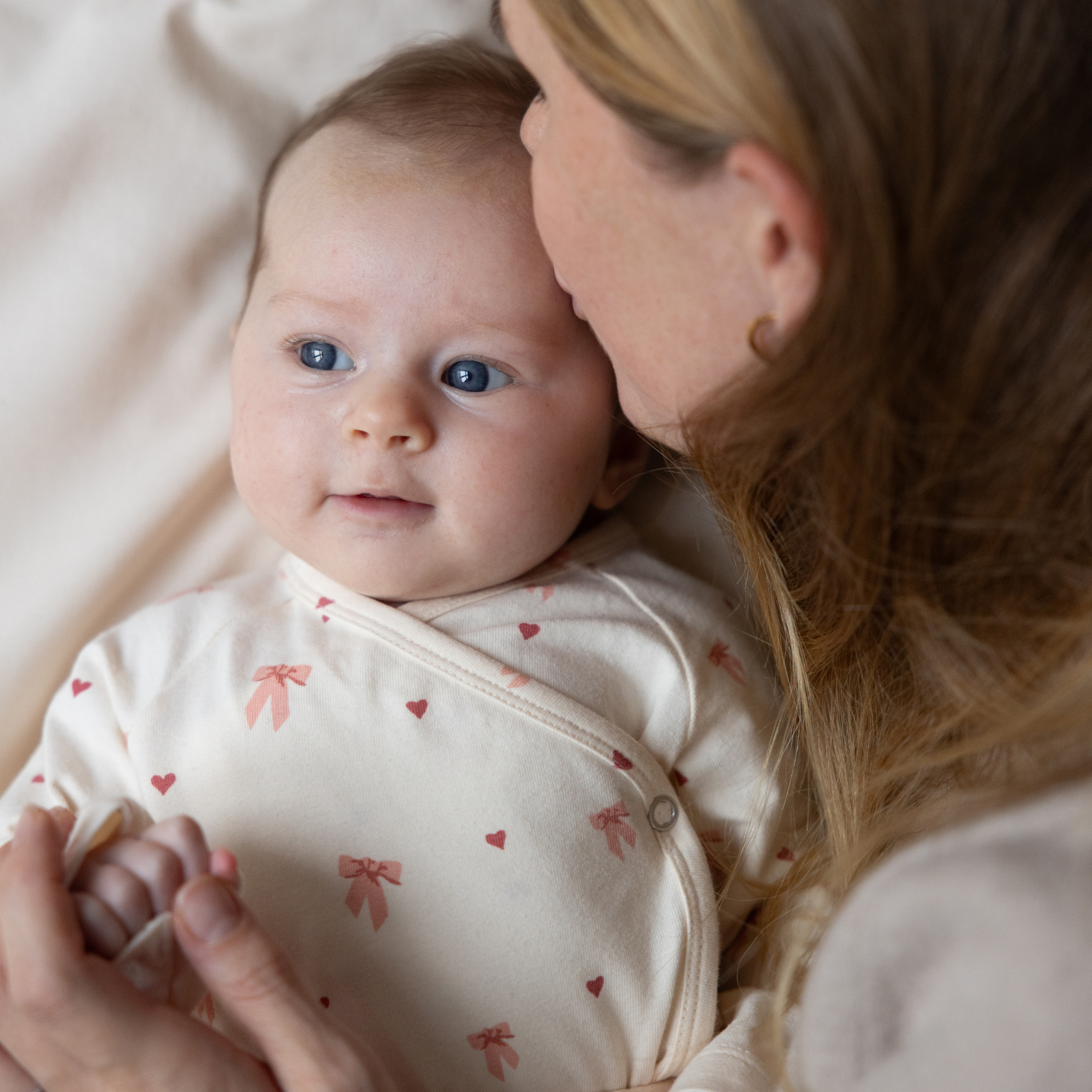 Wrap-around Body Milla - GOTS - Bows